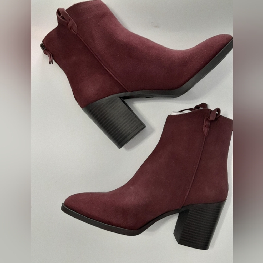 Mia Rhys Heel Boots Burgundy Size 8